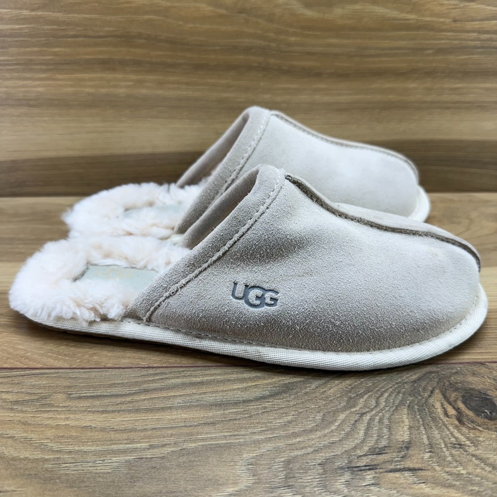 UGG Scuff Slippers Womens 6 Cream Suede Sherpa Fur Lined Flats Slip On